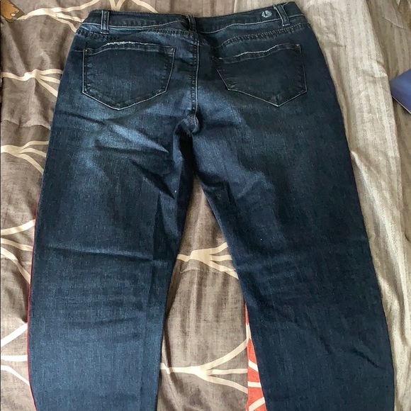 Denim jeans with red stripes. - Picture 2 of 2